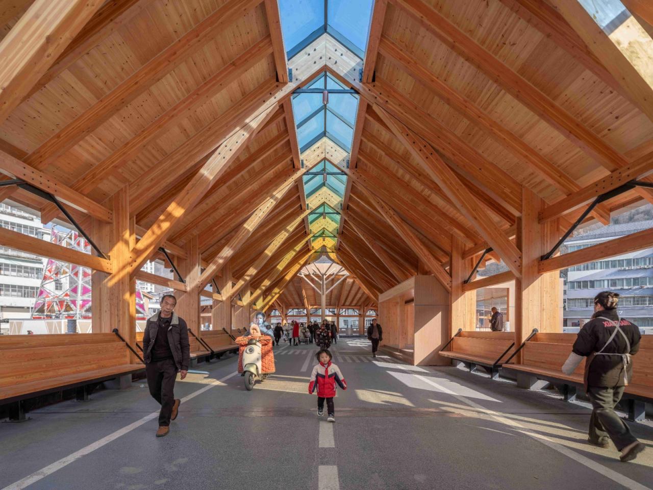 BIM建筑|康县新人字桥及周边商业街更新设计 / 三文建筑 何崴工作室 BIM建筑|康县新人字桥及周边商业街更新设计 / 三文建筑 何崴工作室