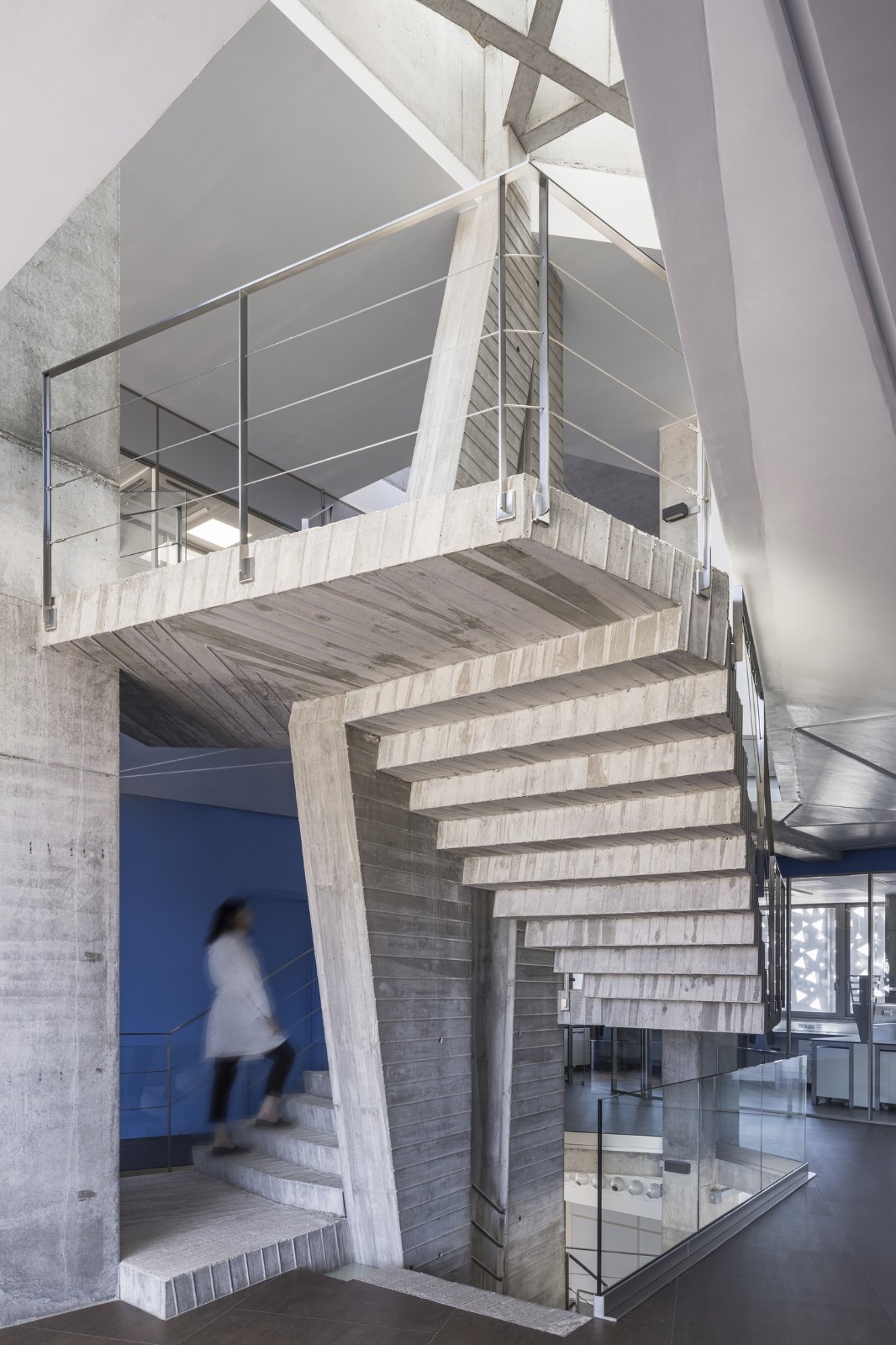 BIM建筑|微生物化学实验室 / PENELAS ARCHITECTS BIM建筑|微生物化学实验室 / PENELAS ARCHITECTS