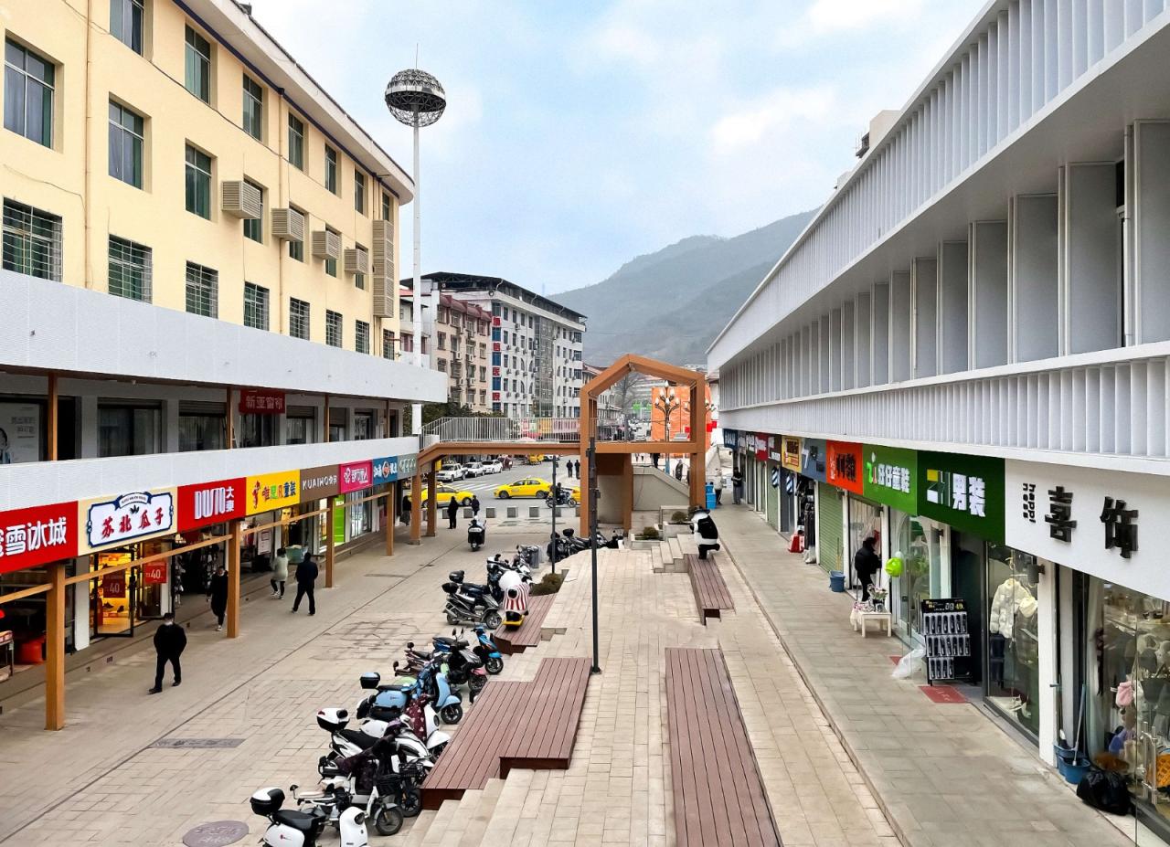 BIM建筑|康县新人字桥及周边商业街更新设计 / 三文建筑 何崴工作室 BIM建筑|康县新人字桥及周边商业街更新设计 / 三文建筑 何崴工作室