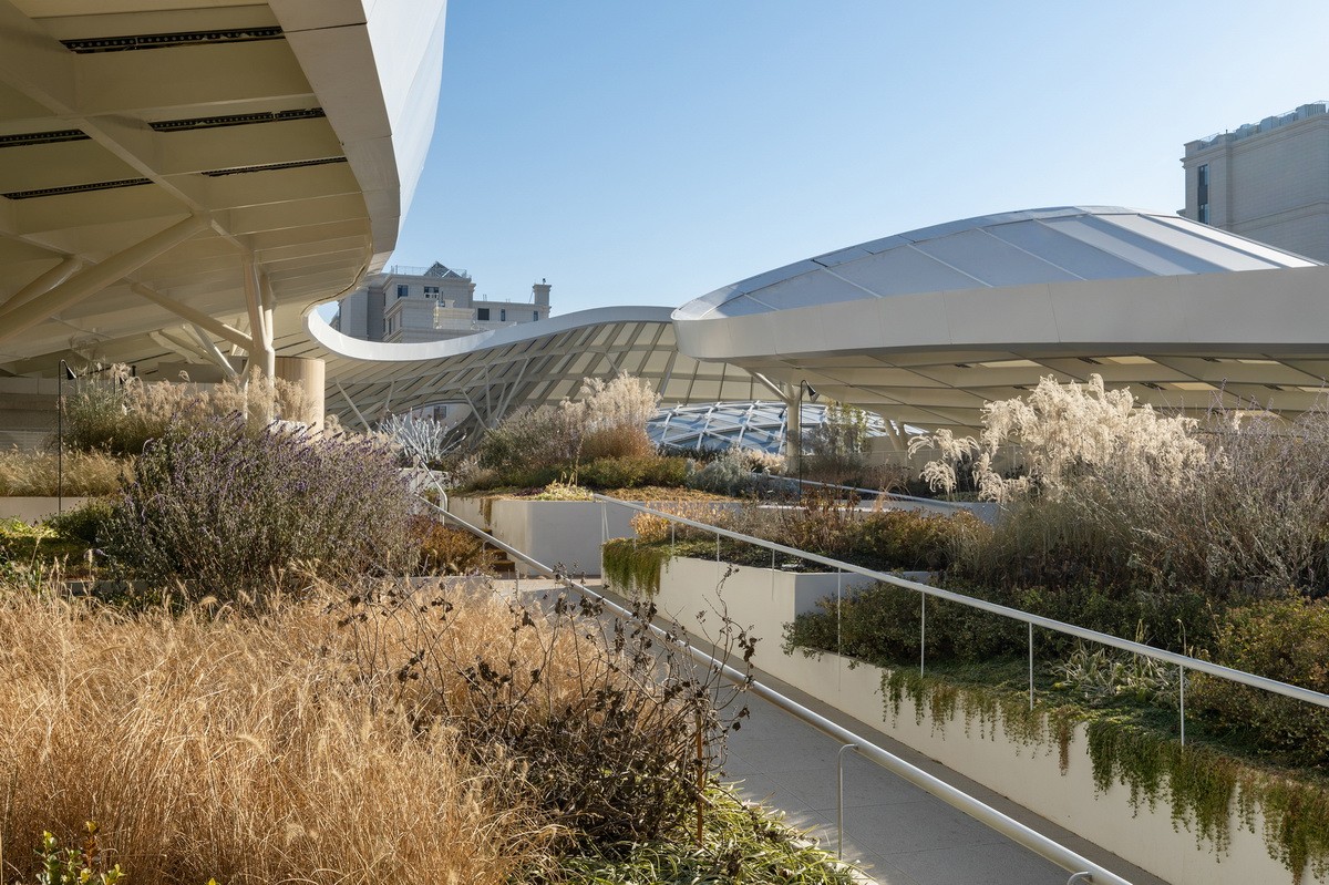 BIM建筑|泰康之家·燕园三期及社区活力中心 / 方未建筑设计+三磊设计 BIM建筑|泰康之家·燕园三期及社区活力中心 / 方未建筑设计+三磊设计