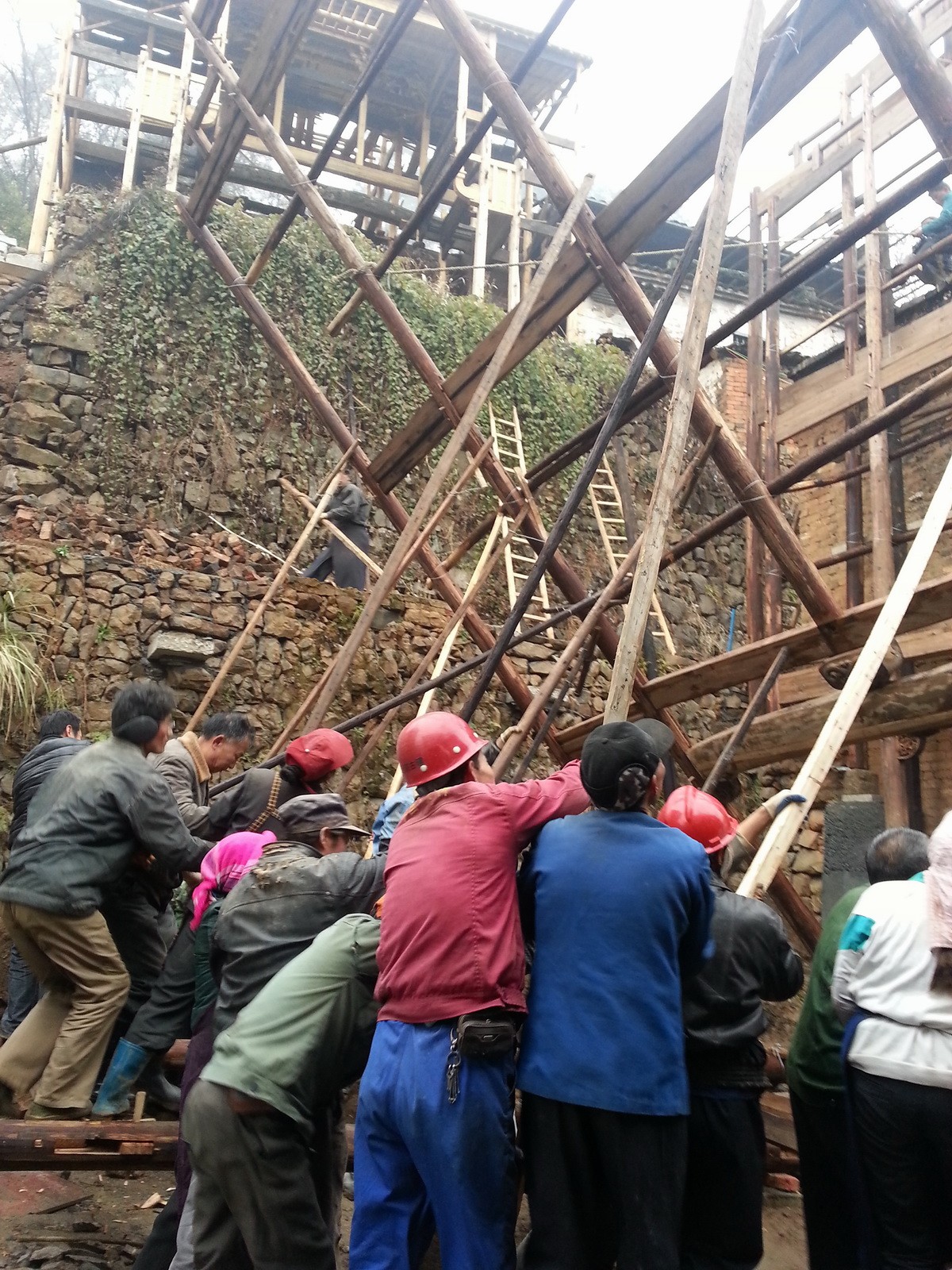 BIM建筑|村庄文化:一砖一瓦,寻回乡愁,婺源篁岭营造记 / 婺源县村庄文化传媒有限公司 BIM建筑|村庄文化:一砖一瓦,寻回乡愁,婺源篁岭营造记 / 婺源县村庄文化传媒有限公司