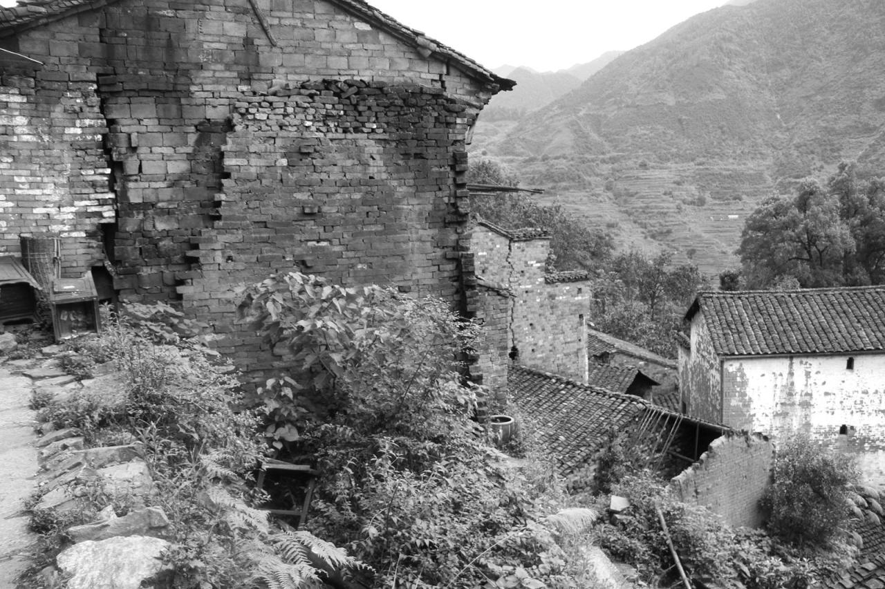 BIM建筑|村庄文化:一砖一瓦,寻回乡愁,婺源篁岭营造记 / 婺源县村庄文化传媒有限公司 BIM建筑|村庄文化:一砖一瓦,寻回乡愁,婺源篁岭营造记 / 婺源县村庄文化传媒有限公司