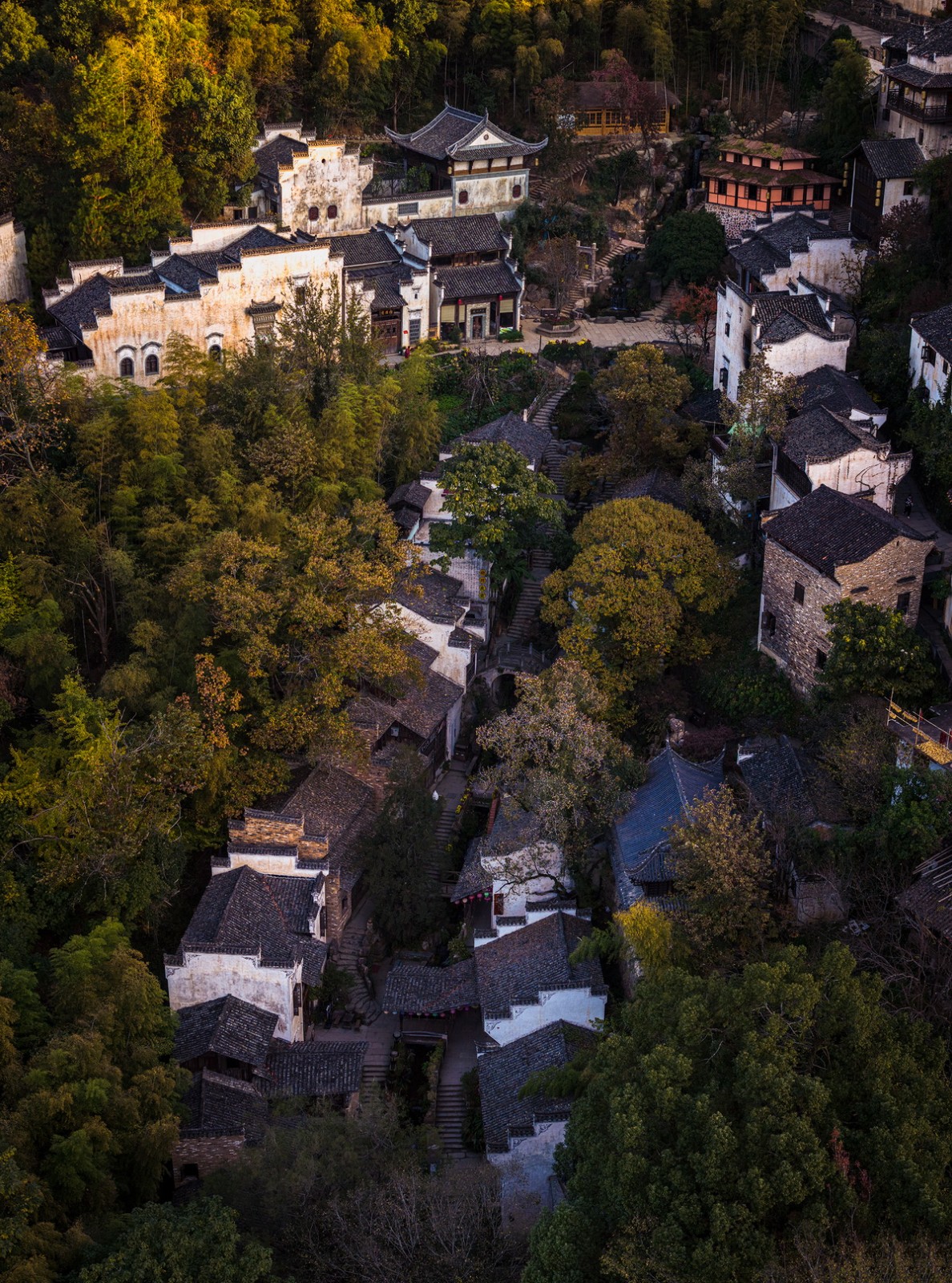 BIM建筑|村庄文化:一砖一瓦,寻回乡愁,婺源篁岭营造记 / 婺源县村庄文化传媒有限公司 BIM建筑|村庄文化:一砖一瓦,寻回乡愁,婺源篁岭营造记 / 婺源县村庄文化传媒有限公司