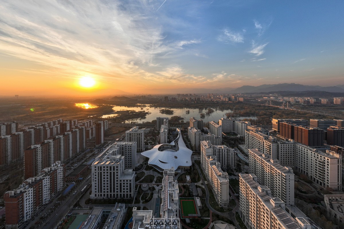 BIM建筑|泰康之家·燕园三期及社区活力中心 / 方未建筑设计+三磊设计 BIM建筑|泰康之家·燕园三期及社区活力中心 / 方未建筑设计+三磊设计