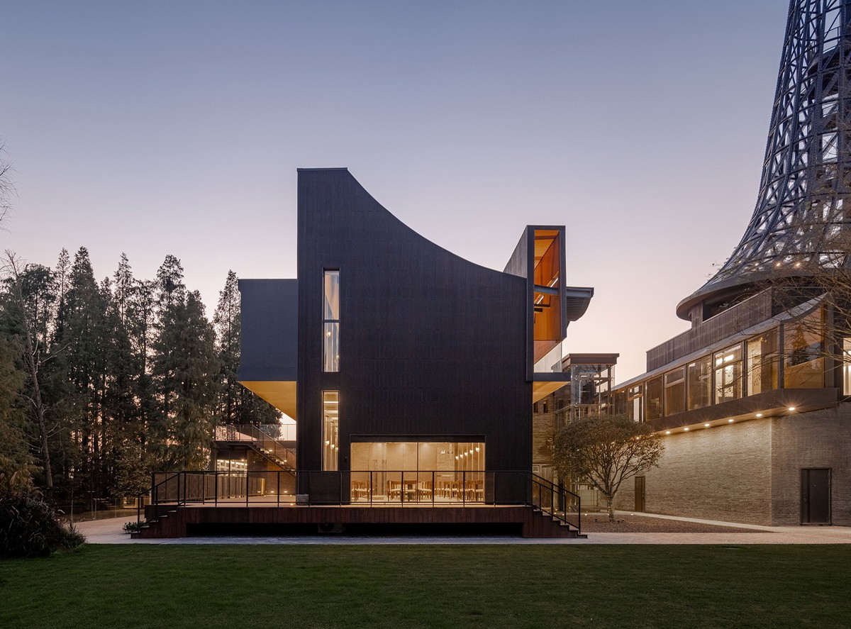 BIM建筑|桐乡濮院红旗漾杉林部落共享餐厅 / 上海严旸建筑设计工作室 BIM建筑|桐乡濮院红旗漾杉林部落共享餐厅 / 上海严旸建筑设计工作室