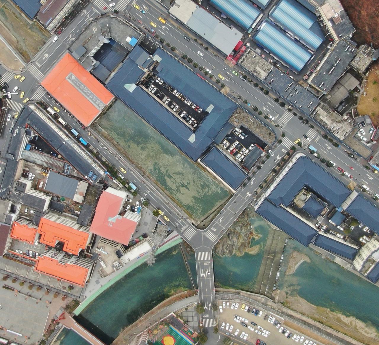 BIM建筑|康县新人字桥及周边商业街更新设计 / 三文建筑 何崴工作室 BIM建筑|康县新人字桥及周边商业街更新设计 / 三文建筑 何崴工作室