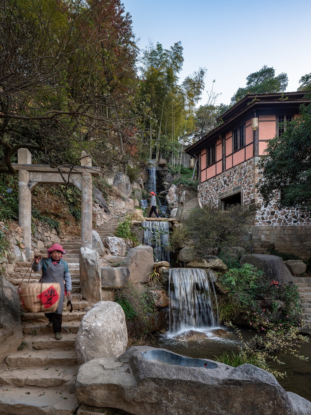 BIM建筑|村庄文化:一砖一瓦,寻回乡愁,婺源篁岭营造记 / 婺源县村庄文化传媒有限公司 BIM建筑|村庄文化:一砖一瓦,寻回乡愁,婺源篁岭营造记 / 婺源县村庄文化传媒有限公司