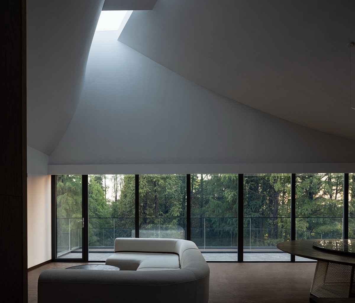 BIM建筑|桐乡濮院红旗漾杉林部落共享餐厅 / 上海严旸建筑设计工作室 BIM建筑|桐乡濮院红旗漾杉林部落共享餐厅 / 上海严旸建筑设计工作室