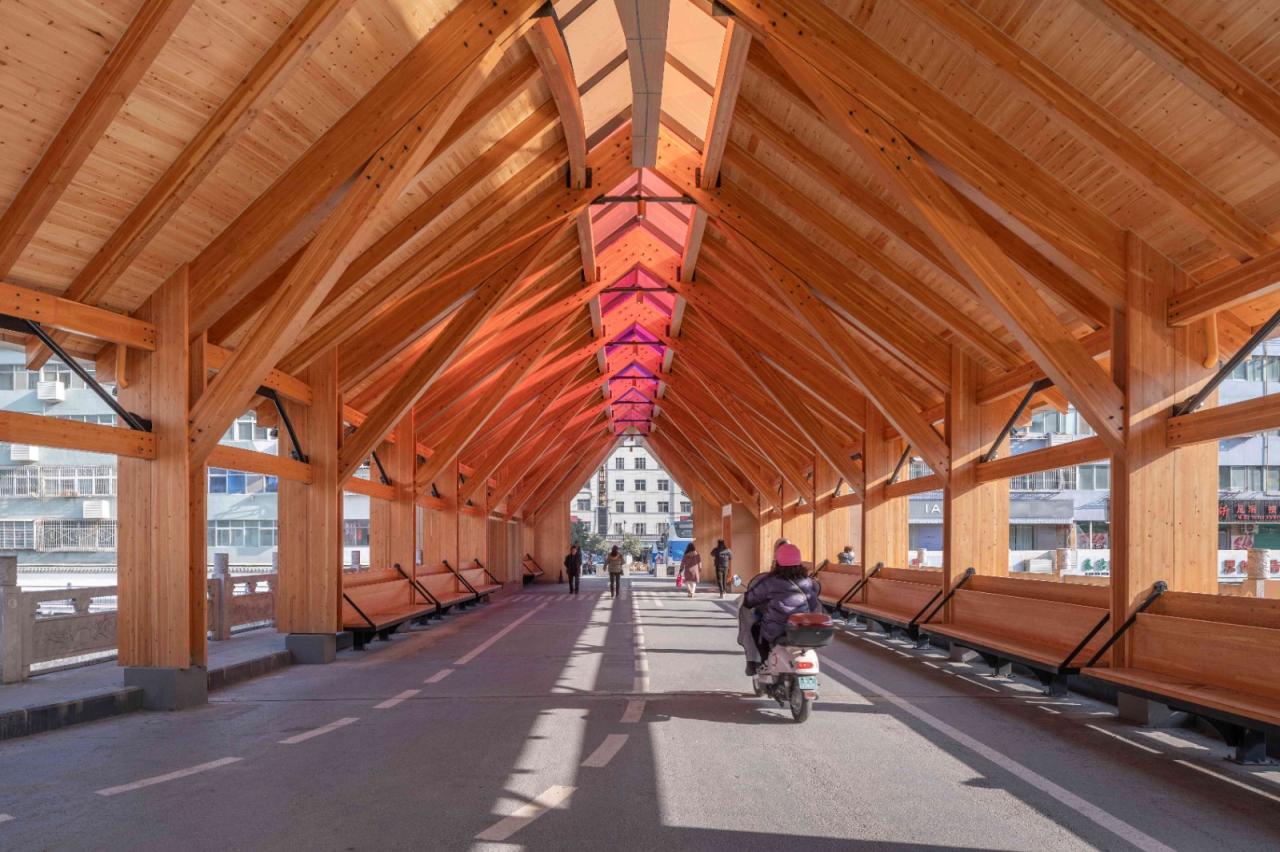 BIM建筑|康县新人字桥及周边商业街更新设计 / 三文建筑 何崴工作室 BIM建筑|康县新人字桥及周边商业街更新设计 / 三文建筑 何崴工作室