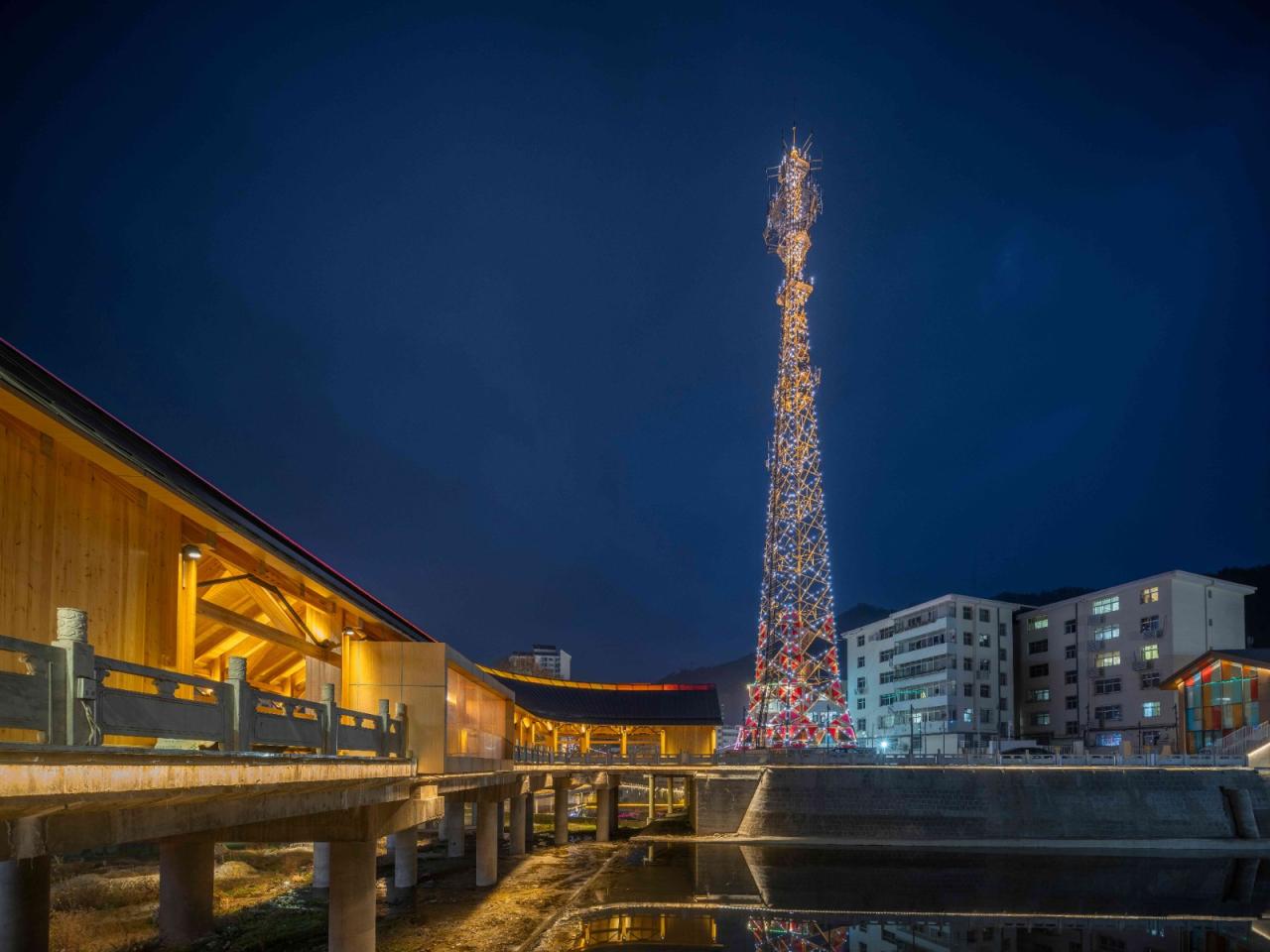 BIM建筑|康县新人字桥及周边商业街更新设计 / 三文建筑 何崴工作室 BIM建筑|康县新人字桥及周边商业街更新设计 / 三文建筑 何崴工作室