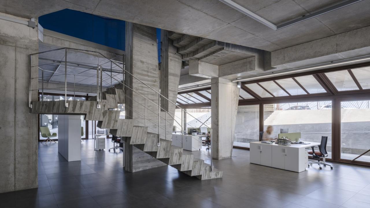 BIM建筑|微生物化学实验室 / PENELAS ARCHITECTS BIM建筑|微生物化学实验室 / PENELAS ARCHITECTS