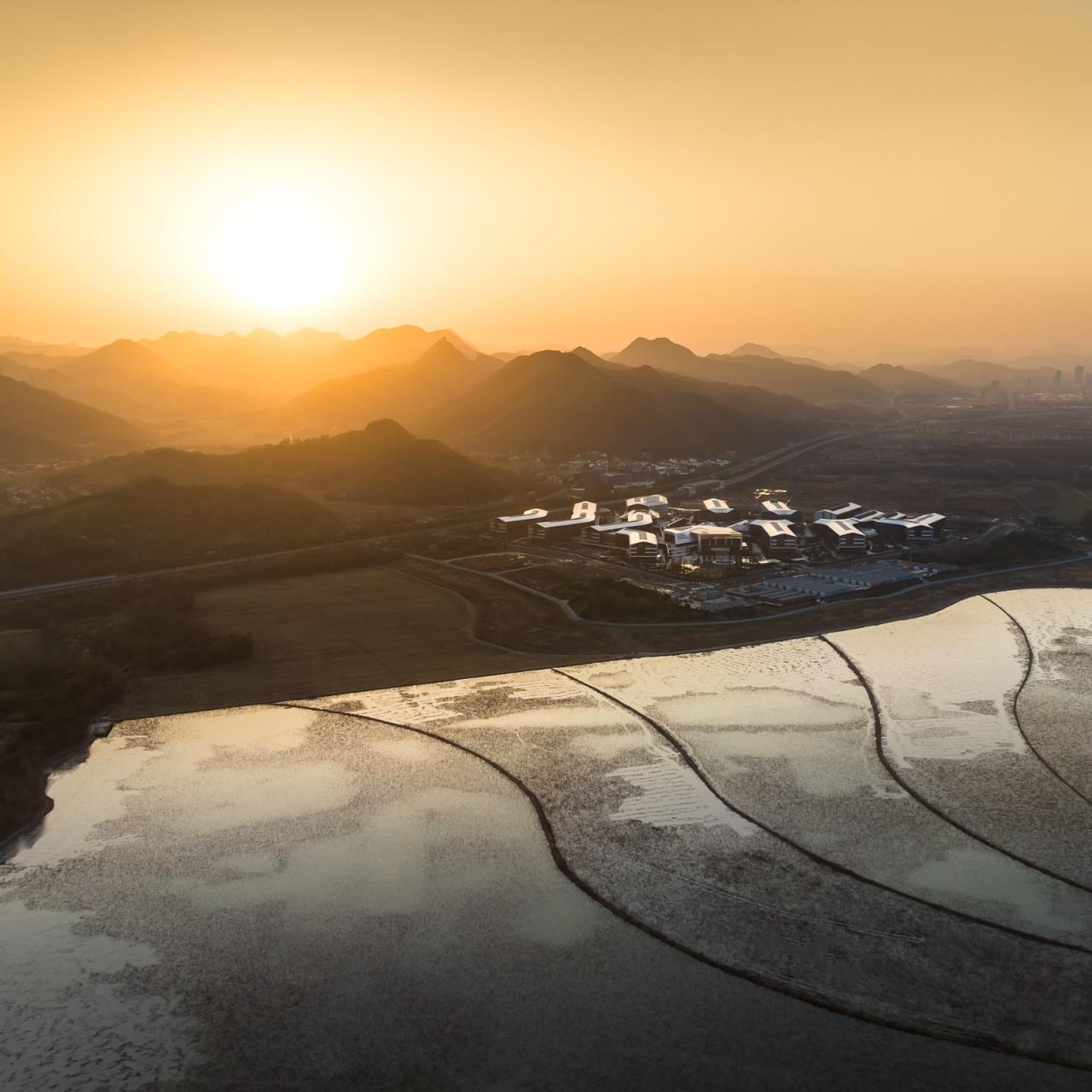 BIM建筑|阿里巴巴达摩院南湖园区 / Aedas BIM建筑|阿里巴巴达摩院南湖园区 / Aedas