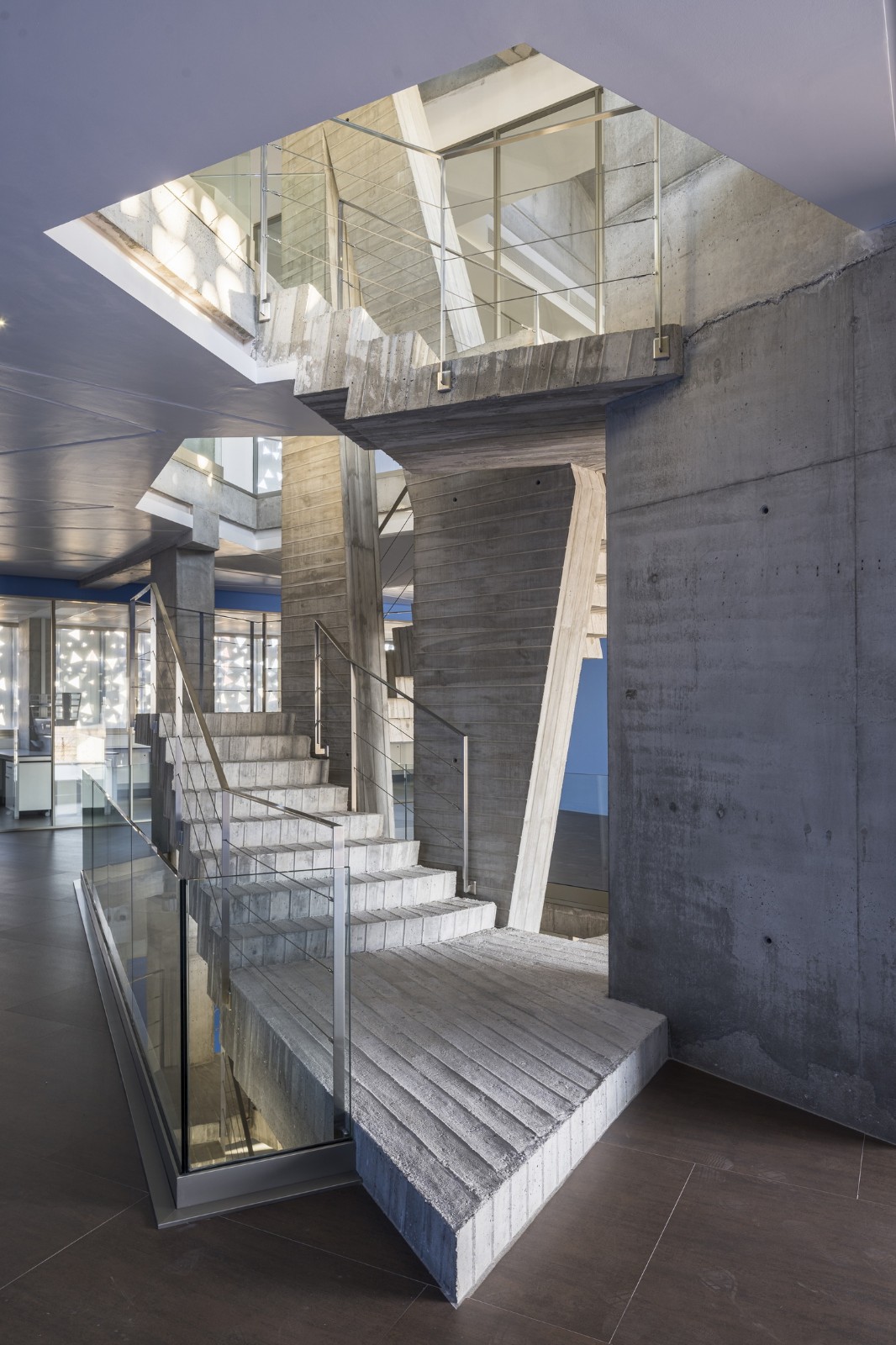 BIM建筑|微生物化学实验室 / PENELAS ARCHITECTS BIM建筑|微生物化学实验室 / PENELAS ARCHITECTS