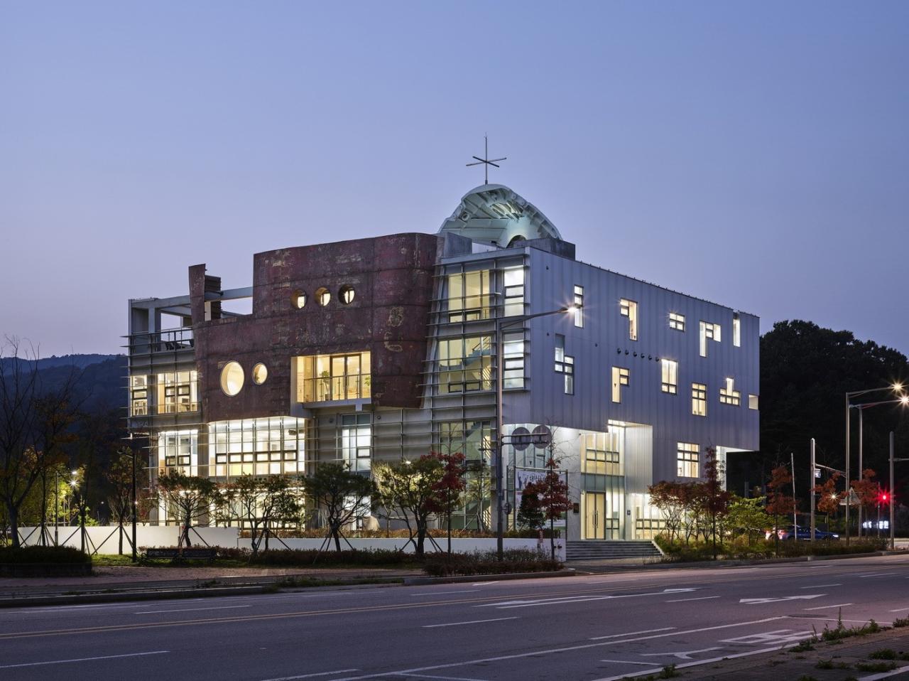 BIM建筑|永宗岛恩诺里教堂 / shinslab architecture BIM建筑|永宗岛恩诺里教堂 / shinslab architecture