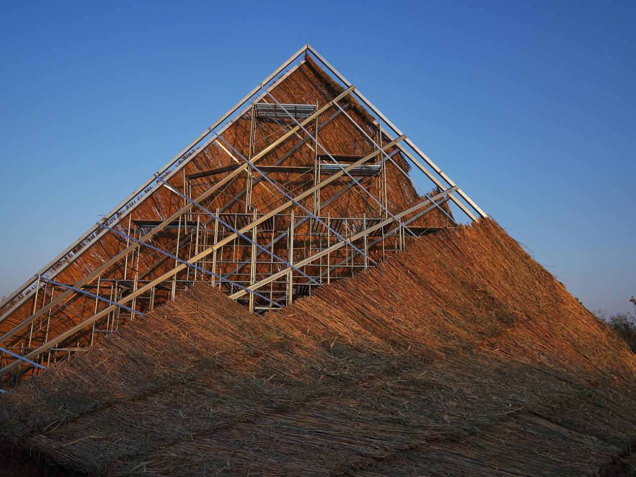 BIM建筑|疗愈之“山” / 杜扬工作室 BIM建筑|疗愈之“山” / 杜扬工作室