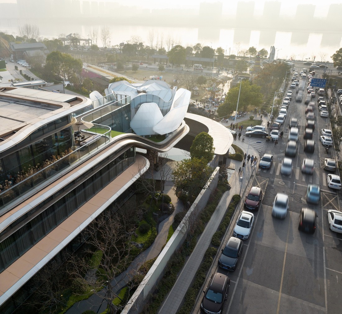 BIM建筑|整体可动的动态建筑:长沙“湘江之眼” / 朱培栋-line+建筑事务所 BIM建筑|整体可动的动态建筑:长沙“湘江之眼” / 朱培栋-line+建筑事务所