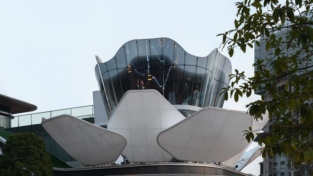 BIM建筑|整体可动的动态建筑:长沙“湘江之眼” / 朱培栋-line+建筑事务所 BIM建筑|整体可动的动态建筑:长沙“湘江之眼” / 朱培栋-line+建筑事务所