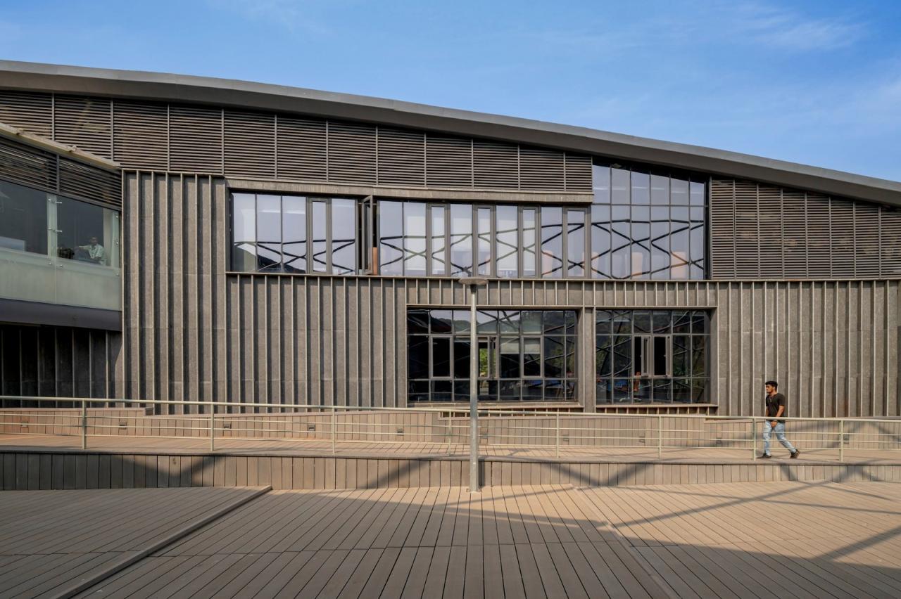 BIM建筑|国家水上运动研究所 / M:OFA 工作室 BIM建筑|国家水上运动研究所 / M:OFA 工作室