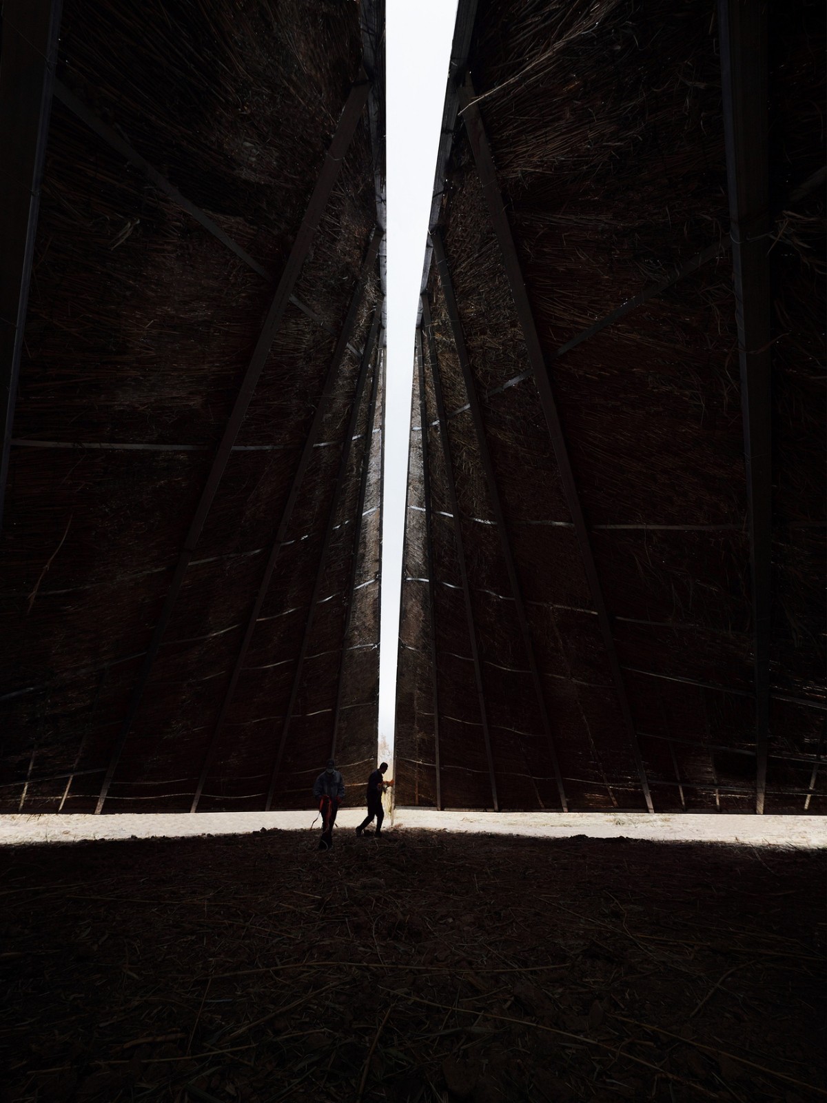 BIM建筑|疗愈之“山” / 杜扬工作室 BIM建筑|疗愈之“山” / 杜扬工作室