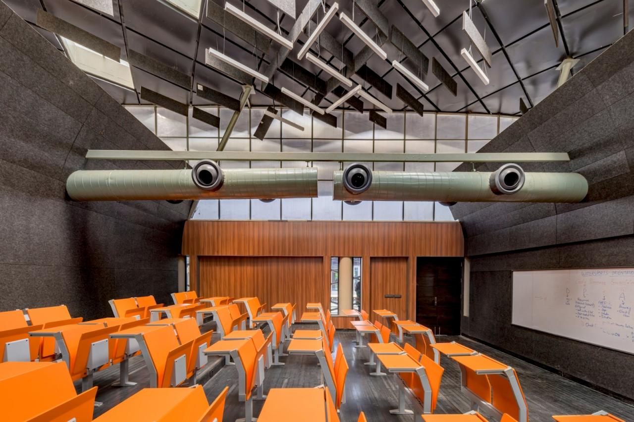 BIM建筑|国家水上运动研究所 / M:OFA 工作室 BIM建筑|国家水上运动研究所 / M:OFA 工作室