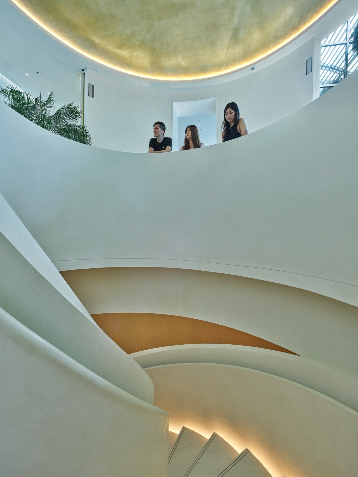 BIM建筑|铂瑞雅居与新加坡艾迪逊酒店 / 萨夫迪建筑事务所 BIM建筑|铂瑞雅居与新加坡艾迪逊酒店 / 萨夫迪建筑事务所