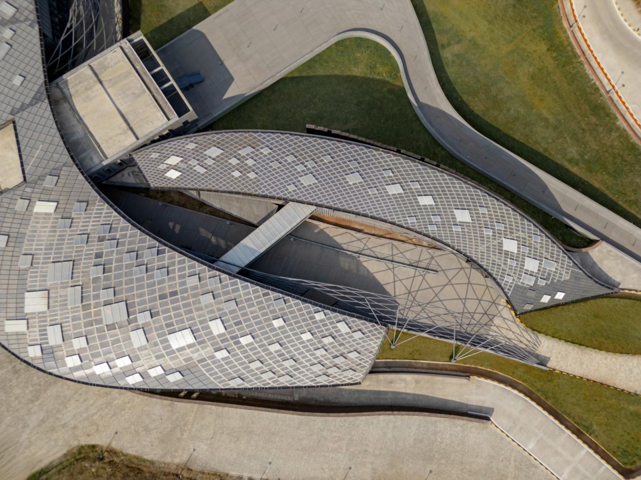 BIM建筑|国家水上运动研究所 / M:OFA 工作室 BIM建筑|国家水上运动研究所 / M:OFA 工作室