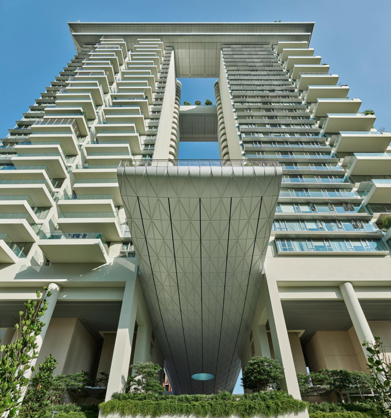 BIM建筑|铂瑞雅居与新加坡艾迪逊酒店 / 萨夫迪建筑事务所 BIM建筑|铂瑞雅居与新加坡艾迪逊酒店 / 萨夫迪建筑事务所