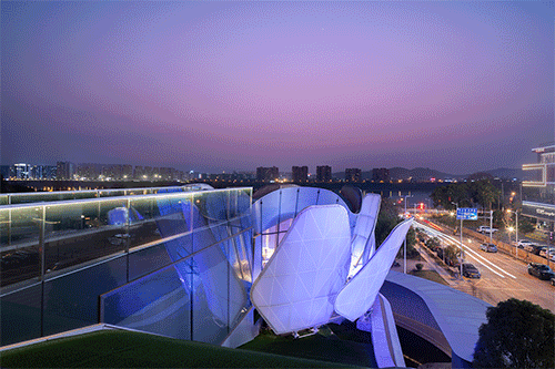 BIM建筑|整体可动的动态建筑:长沙“湘江之眼” / 朱培栋-line+建筑事务所 BIM建筑|整体可动的动态建筑:长沙“湘江之眼” / 朱培栋-line+建筑事务所