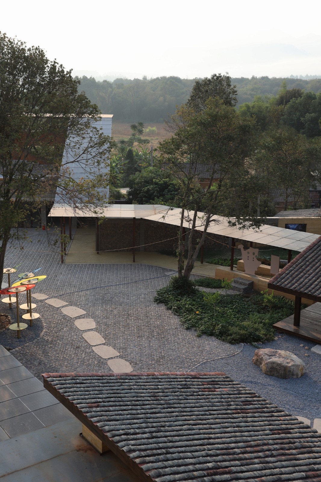 BIM建筑|瑶客共生广场 / 有限设计工作室 BIM建筑|瑶客共生广场 / 有限设计工作室