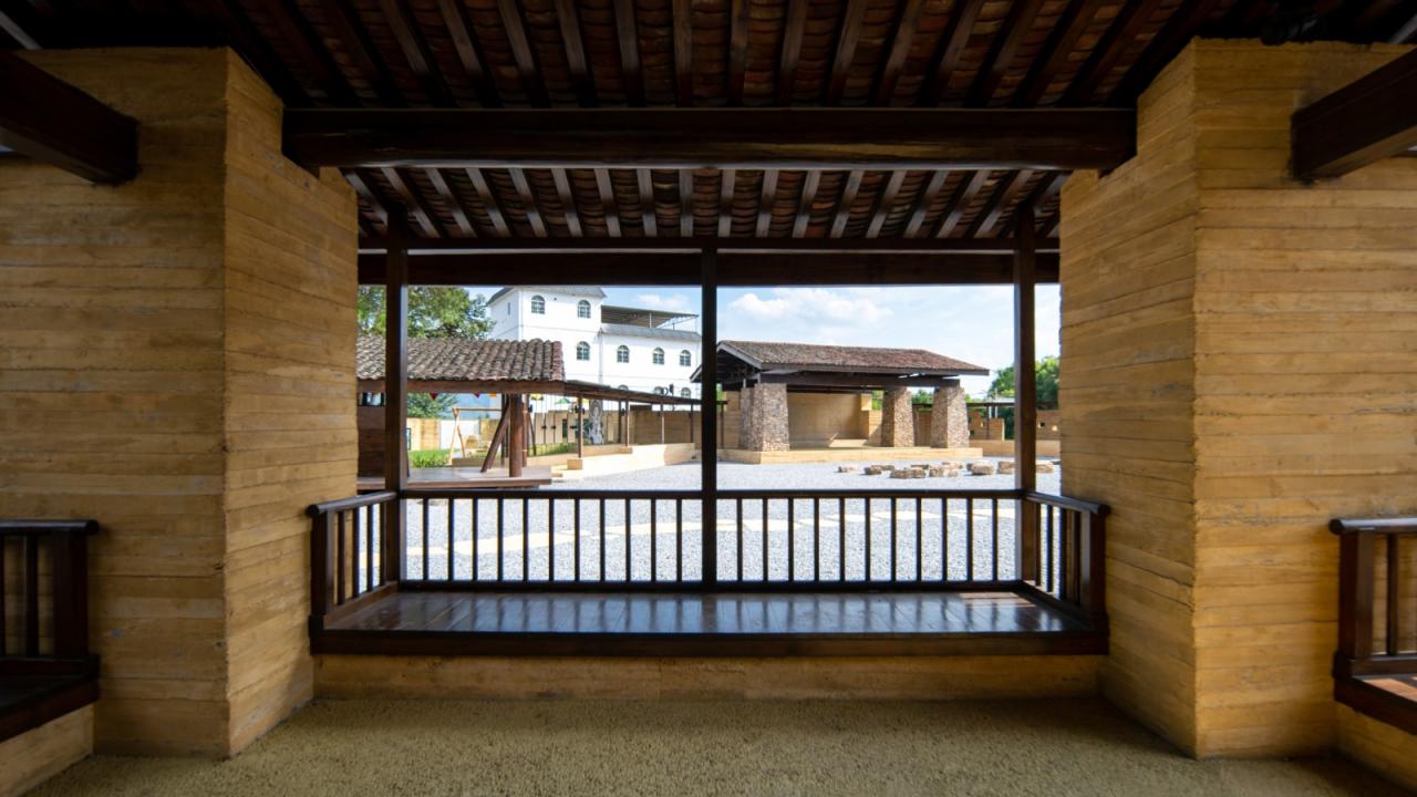 BIM建筑|瑶客共生广场 / 有限设计工作室 BIM建筑|瑶客共生广场 / 有限设计工作室