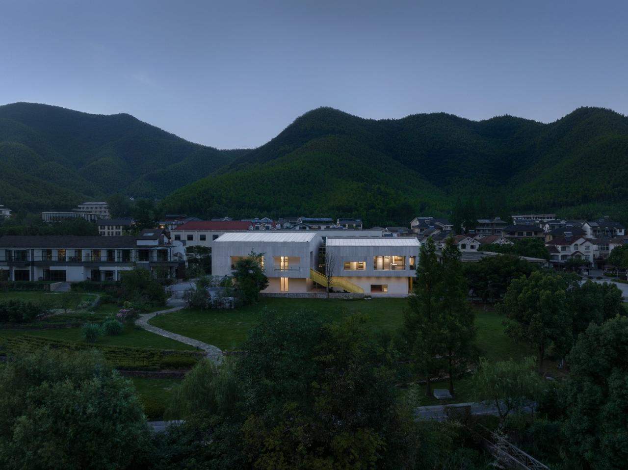 BIM建筑|基于空间叙事的乡村建筑改造实践探索 / 上海交通大学设计学院杜春宇团队 BIM建筑|基于空间叙事的乡村建筑改造实践探索 / 上海交通大学设计学院杜春宇团队