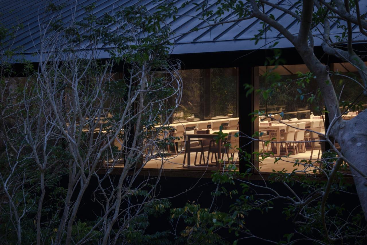 BIM建筑|三亚山谷餐厅(森海·四葉) / PLAT ASIA BIM建筑|三亚山谷餐厅(森海·四葉) / PLAT ASIA