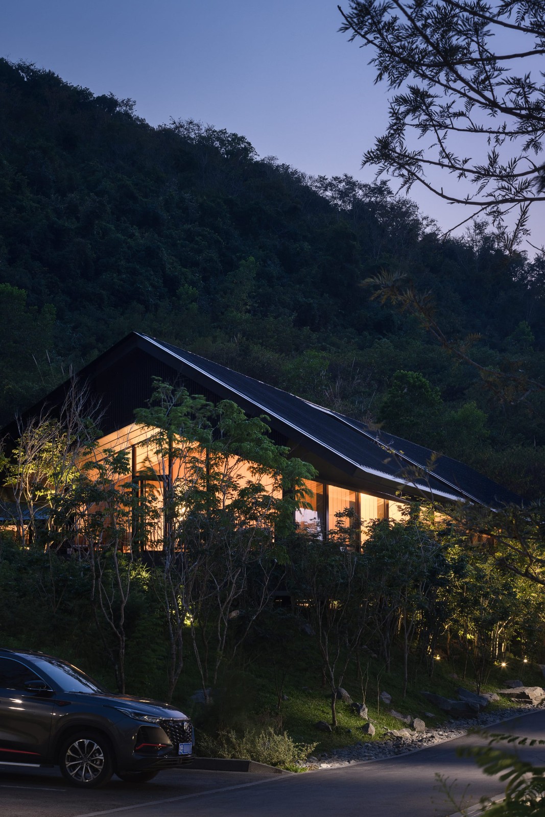 BIM建筑|三亚山谷餐厅(森海·四葉) / PLAT ASIA BIM建筑|三亚山谷餐厅(森海·四葉) / PLAT ASIA