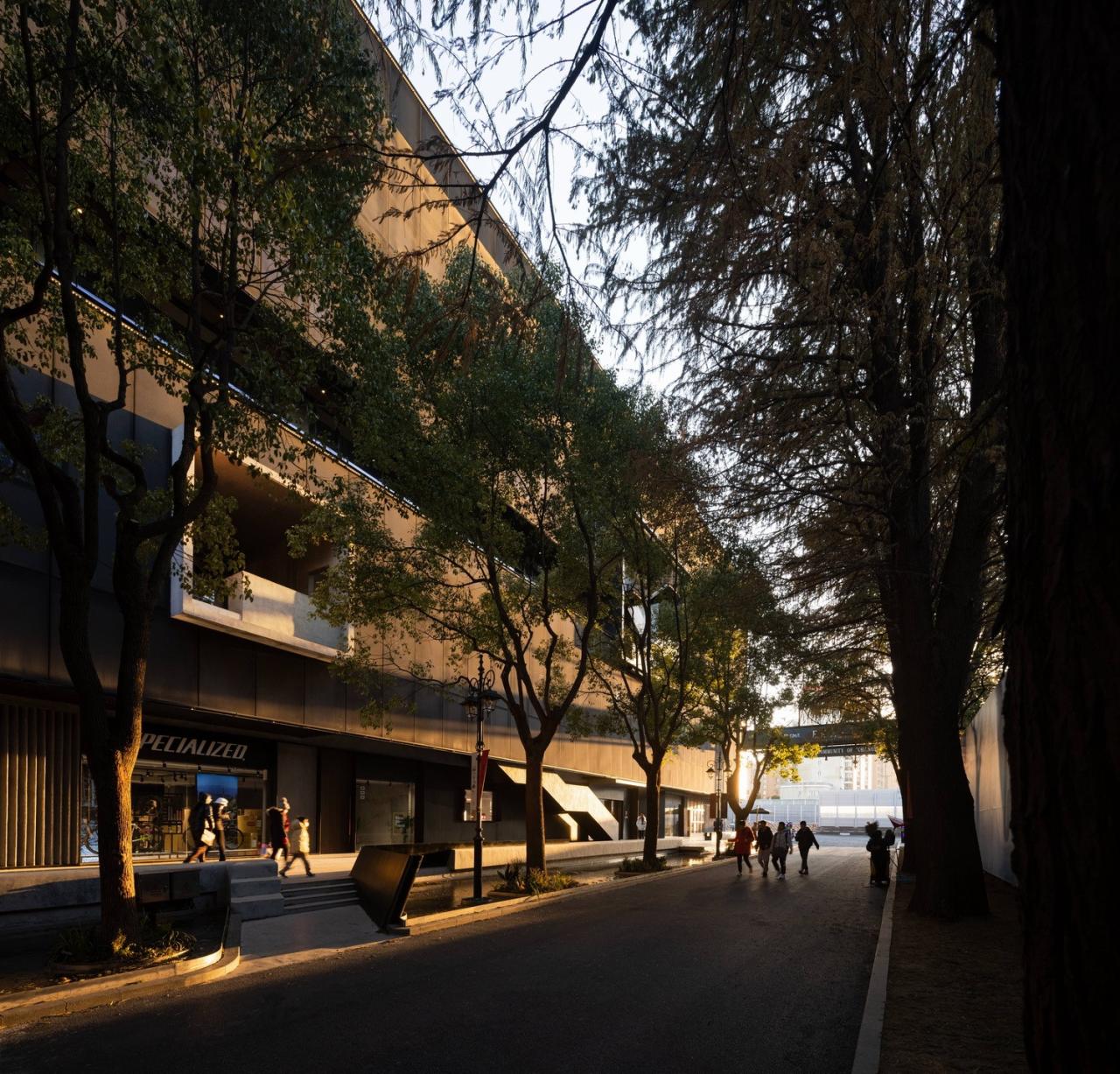 BIM建筑|远舰·EKA天物,上海 / 本哲建筑 BIM建筑|远舰·EKA天物,上海 / 本哲建筑