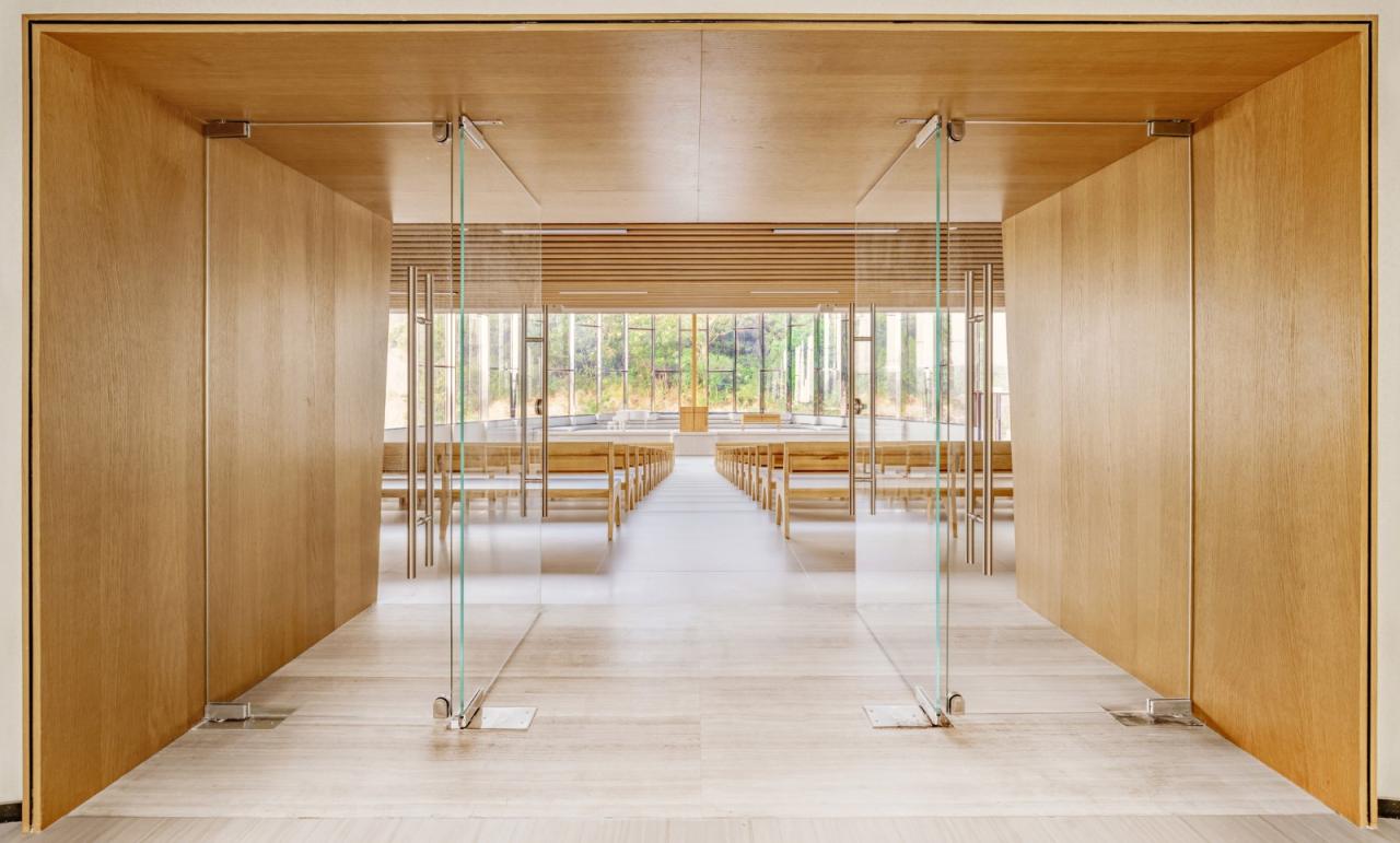 BIM建筑|巨龙山教堂 / INUCE • Dirk U. Moench BIM建筑|巨龙山教堂 / INUCE • Dirk U. Moench