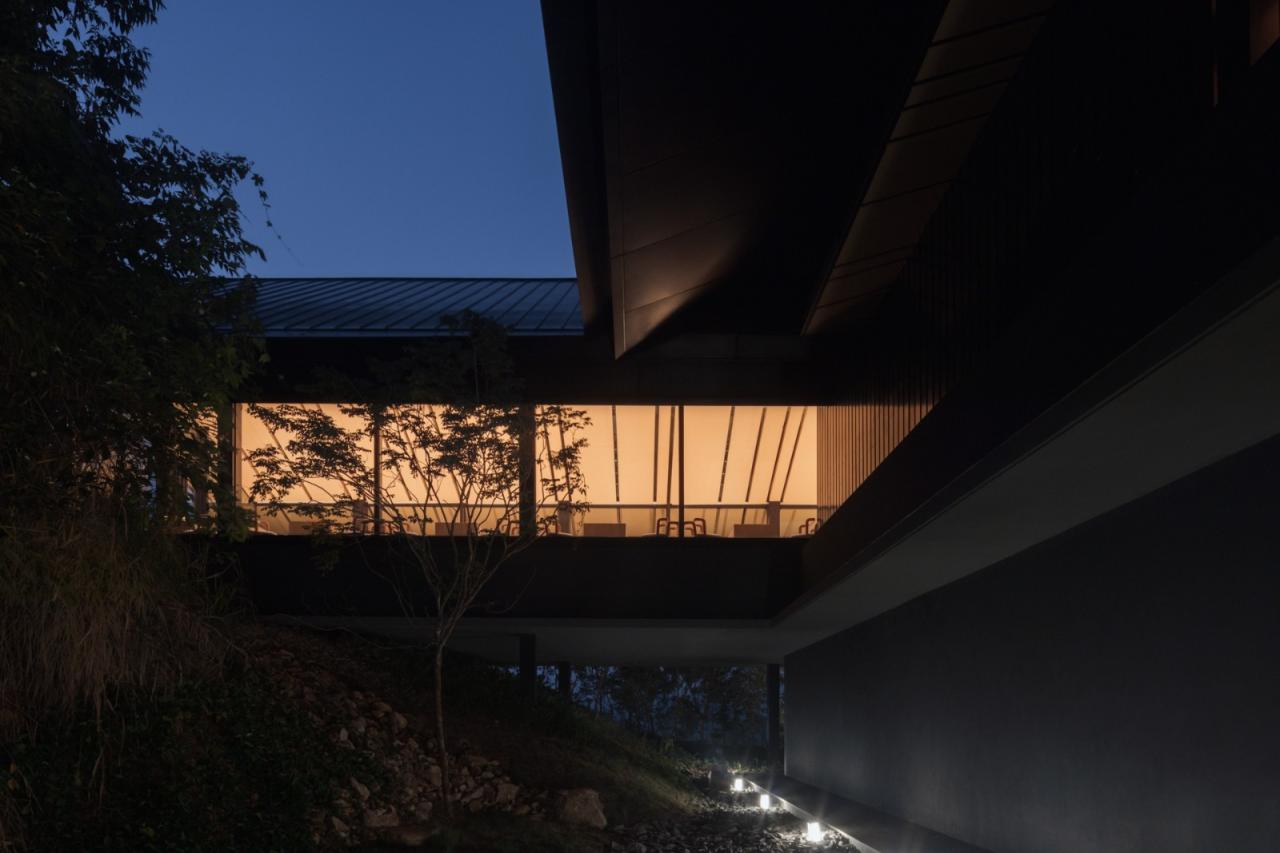 BIM建筑|三亚山谷餐厅(森海·四葉) / PLAT ASIA BIM建筑|三亚山谷餐厅(森海·四葉) / PLAT ASIA