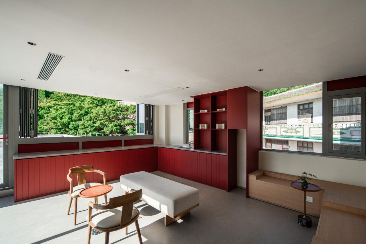 BIM建筑|孤岛浮舟:舟山柴山岛托老所 / 孟凡浩-line+建筑事务所 BIM建筑|孤岛浮舟:舟山柴山岛托老所 / 孟凡浩-line+建筑事务所