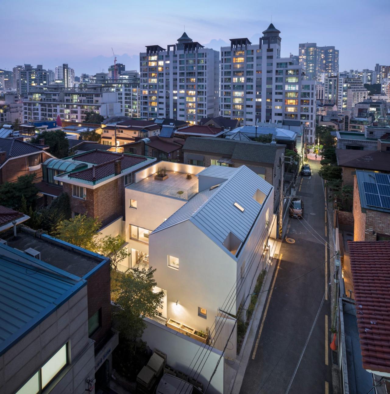 BIM建筑|Seoripul 树屋 / Soltozibin Architects BIM建筑|Seoripul 树屋 / Soltozibin Architects