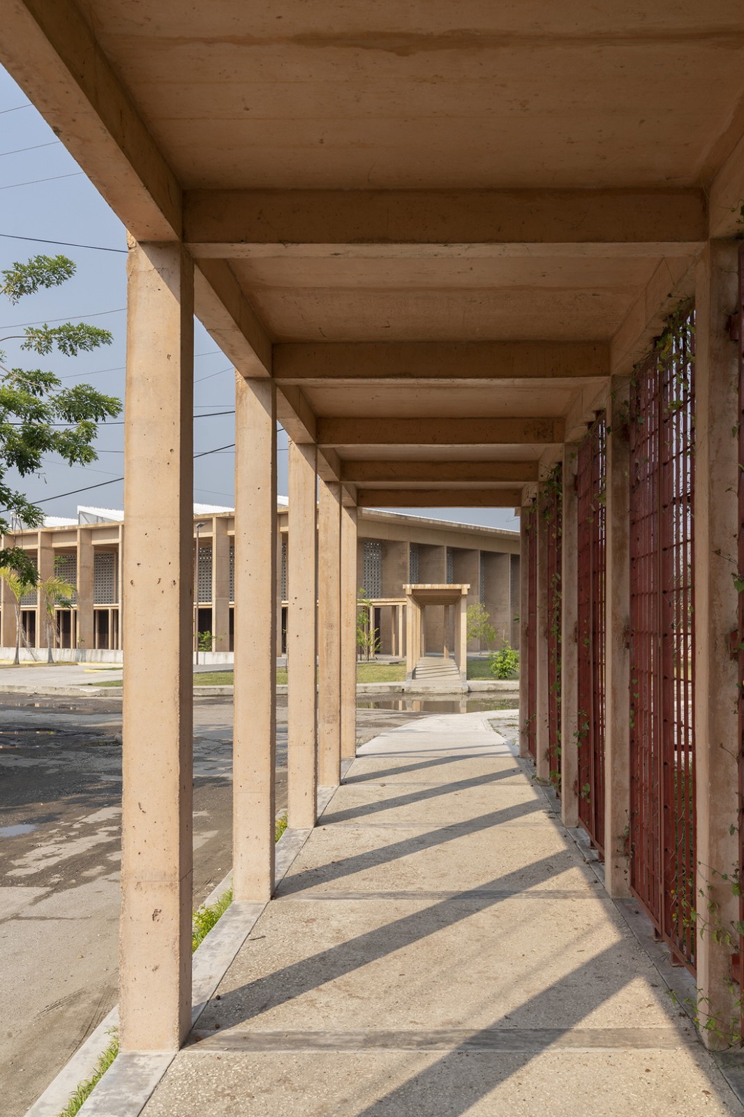 BIM建筑|Manuel Vargas Iziquierdo 棒球场与体育中心 / Bernardo Quinzaños + CCA Centro de Colaboración Arquitectónica BIM建筑|Manuel Vargas Iziquierdo 棒球场与体育中心 / Bernardo Quinzaños + CCA Centro de Colaboración Arquitectónica