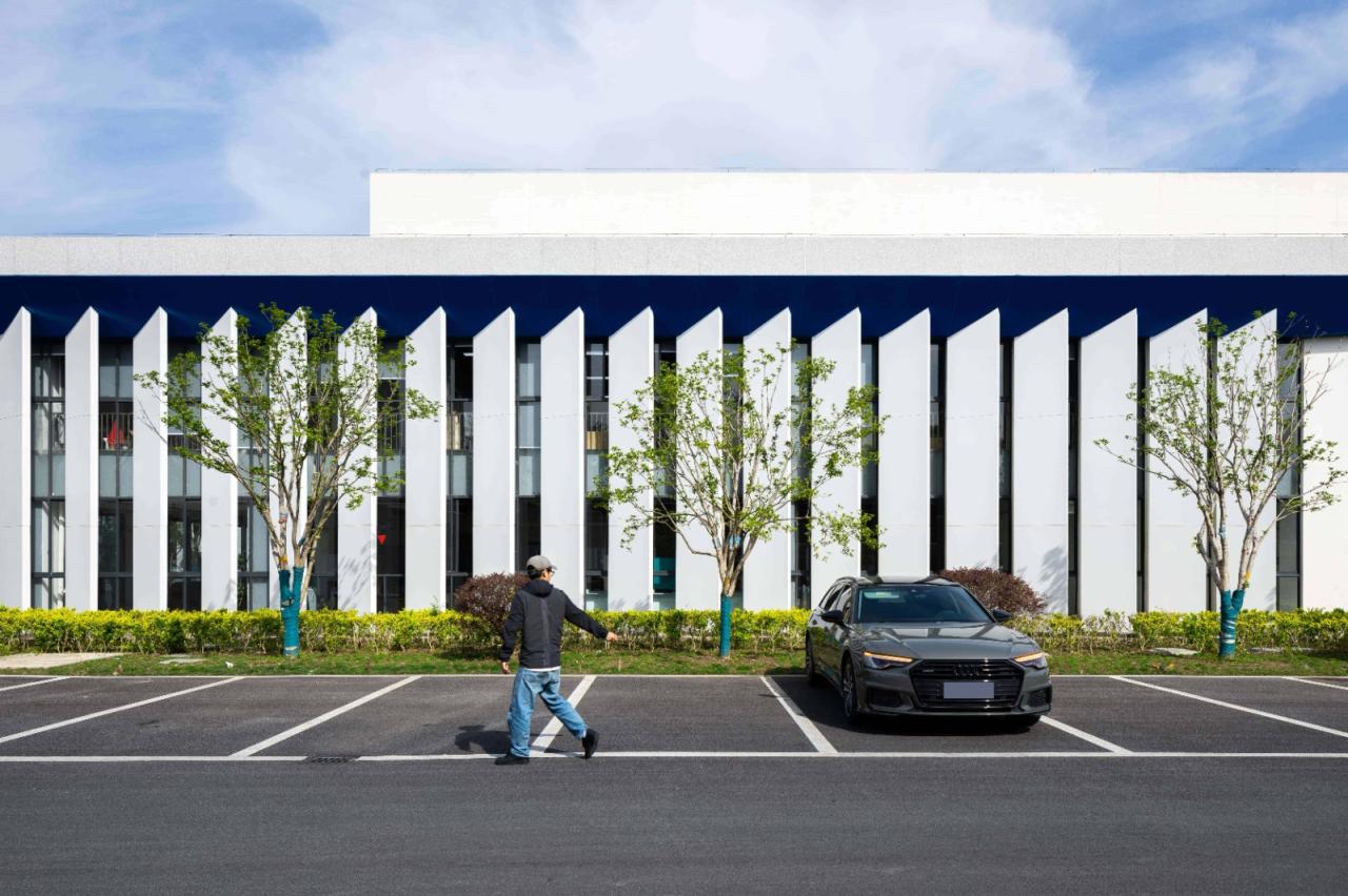 BIM建筑|美术馆语境下的温情工厂/ 田字格建筑事务所 BIM建筑|美术馆语境下的温情工厂/ 田字格建筑事务所