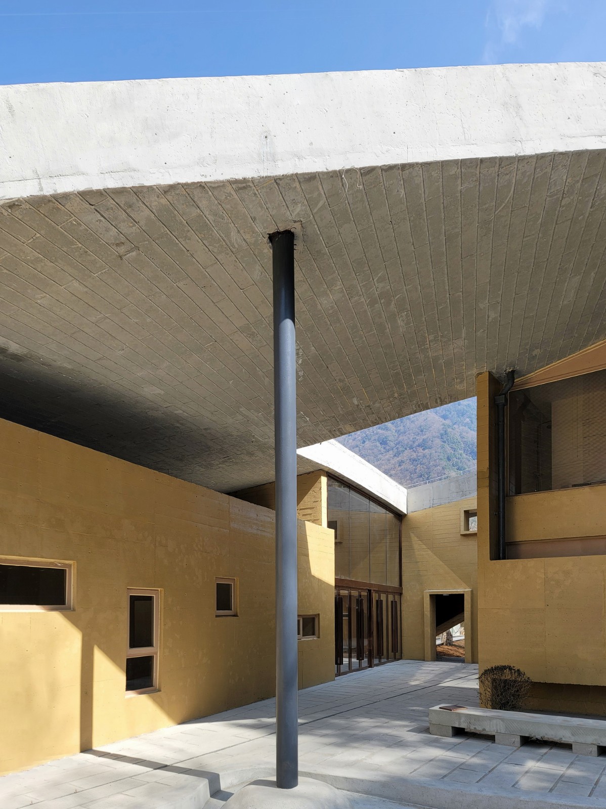 BIM建筑|唐家河自然教育中心 / 合造社建筑设计 BIM建筑|唐家河自然教育中心 / 合造社建筑设计