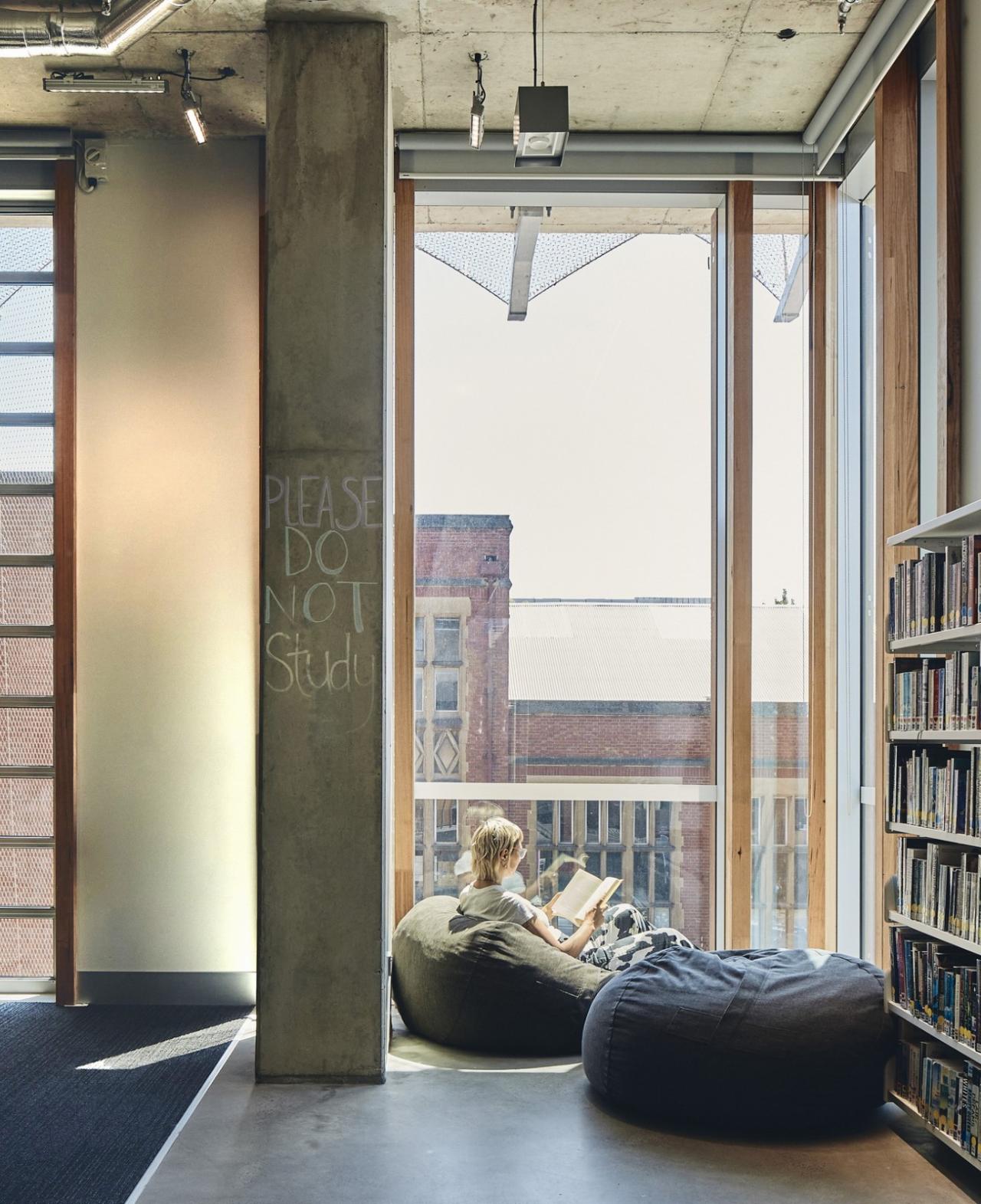 BIM建筑|墨尔本大学学生活动中心 / KoningEizenberg Architecture BIM建筑|墨尔本大学学生活动中心 / KoningEizenberg Architecture