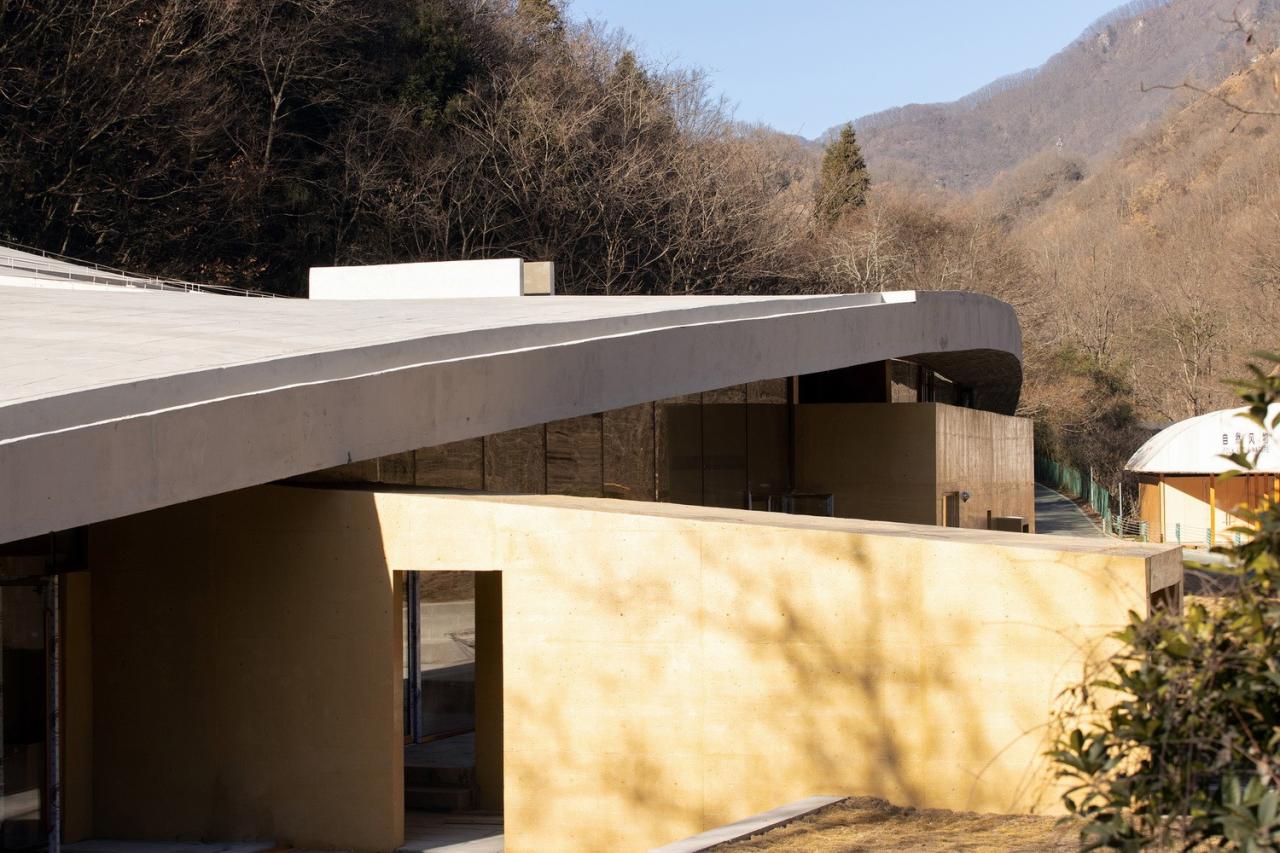 BIM建筑|唐家河自然教育中心 / 合造社建筑设计 BIM建筑|唐家河自然教育中心 / 合造社建筑设计