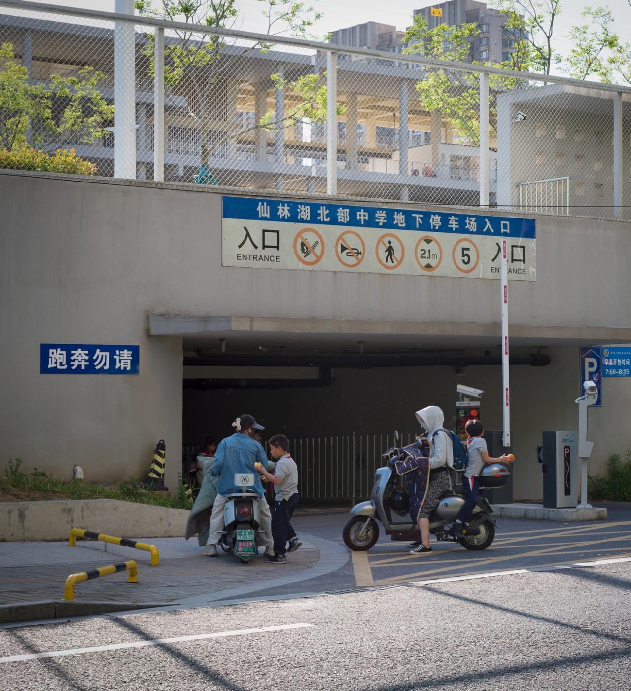 BIM建筑|仙林学校 / 雁飞建筑事务所 BIM建筑|仙林学校 / 雁飞建筑事务所