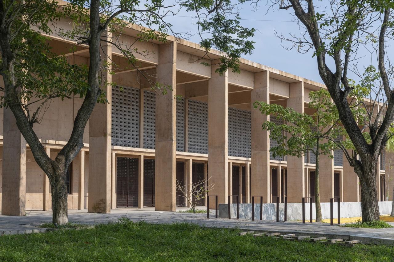 BIM建筑|Manuel Vargas Iziquierdo 棒球场与体育中心 / Bernardo Quinzaños + CCA Centro de Colaboración Arquitectónica BIM建筑|Manuel Vargas Iziquierdo 棒球场与体育中心 / Bernardo Quinzaños + CCA Centro de Colaboración Arquitectónica