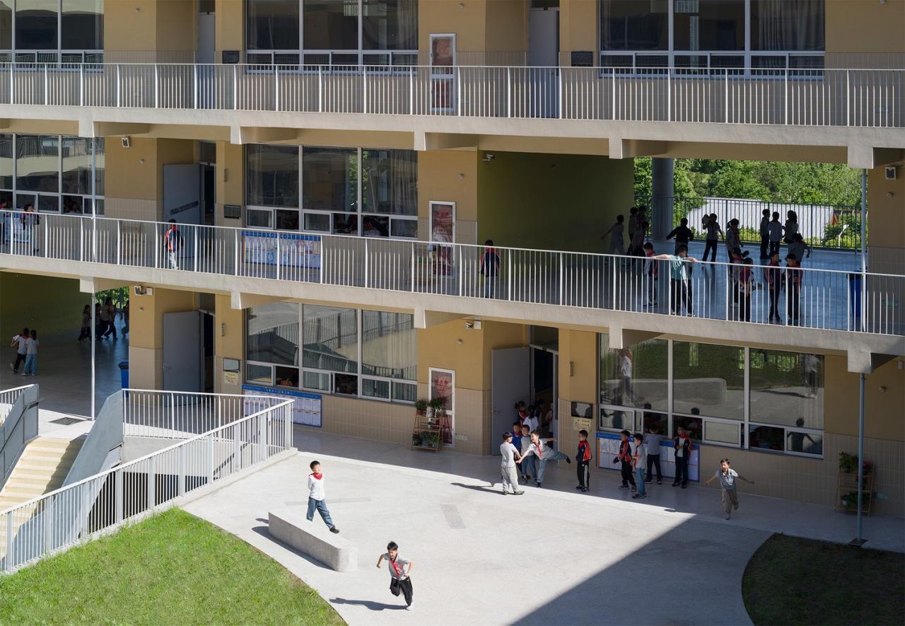 BIM建筑|仙林学校 / 雁飞建筑事务所 BIM建筑|仙林学校 / 雁飞建筑事务所