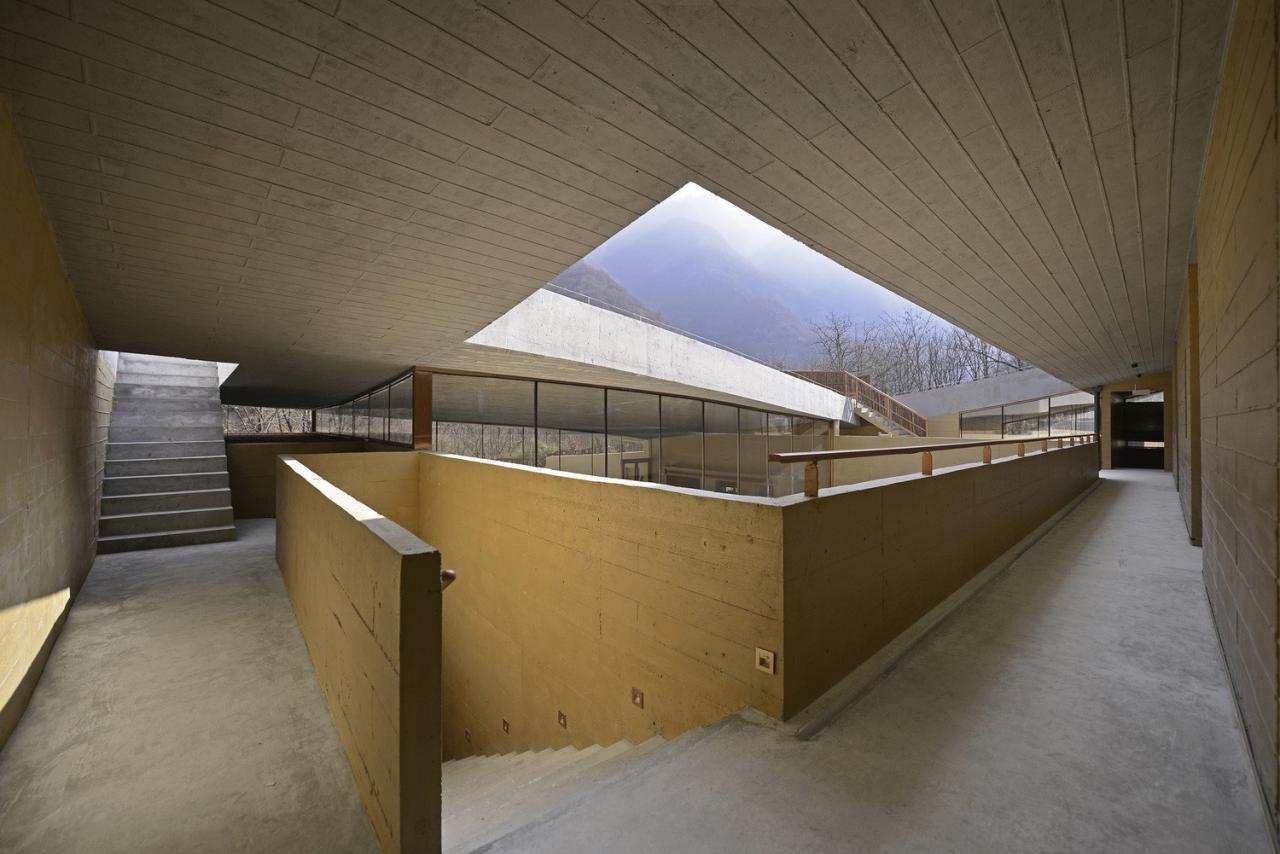 BIM建筑|唐家河自然教育中心 / 合造社建筑设计 BIM建筑|唐家河自然教育中心 / 合造社建筑设计