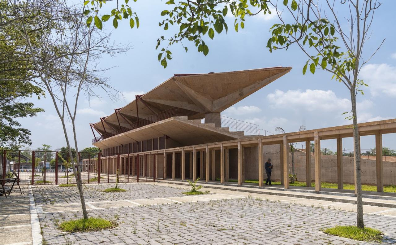 BIM建筑|Manuel Vargas Iziquierdo 棒球场与体育中心 / Bernardo Quinzaños + CCA Centro de Colaboración Arquitectónica BIM建筑|Manuel Vargas Iziquierdo 棒球场与体育中心 / Bernardo Quinzaños + CCA Centro de Colaboración Arquitectónica