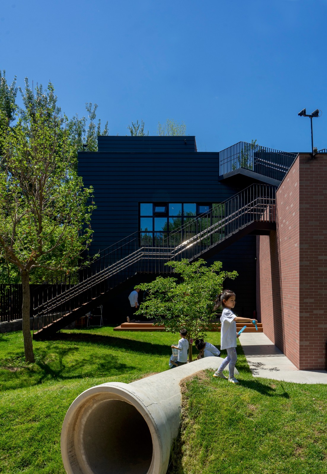 BIM建筑|IBG ”H”幼儿园 / 日比野設計 + 幼児の城 BIM建筑|IBG ”H”幼儿园 / 日比野設計 + 幼児の城