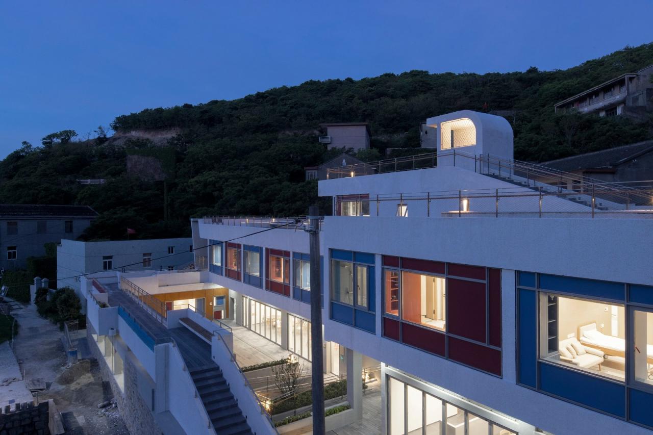 BIM建筑|孤岛浮舟:舟山柴山岛托老所 / 孟凡浩-line+建筑事务所 BIM建筑|孤岛浮舟:舟山柴山岛托老所 / 孟凡浩-line+建筑事务所